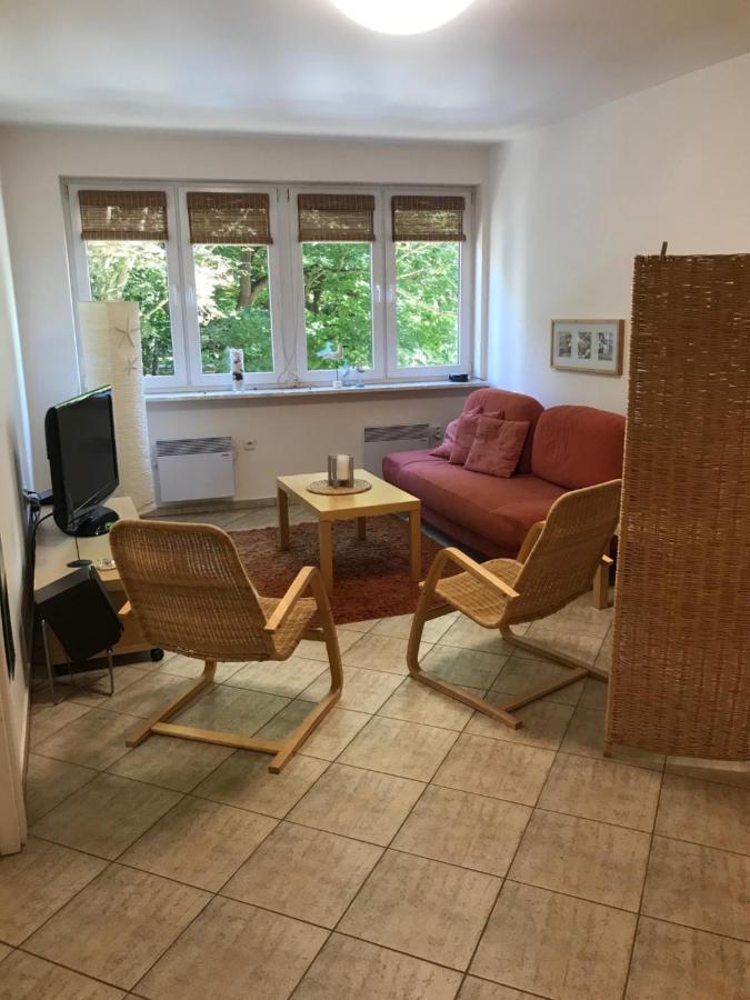 Apartament Bursztyn Apartment Kolobrzeg Bagian luar foto