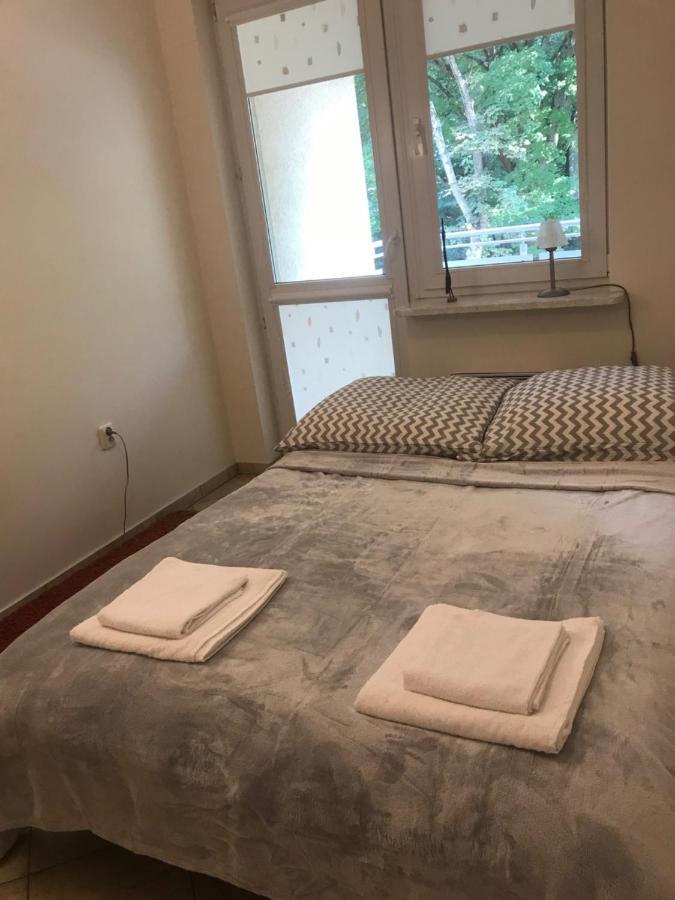 Apartament Bursztyn Apartment Kolobrzeg Bagian luar foto
